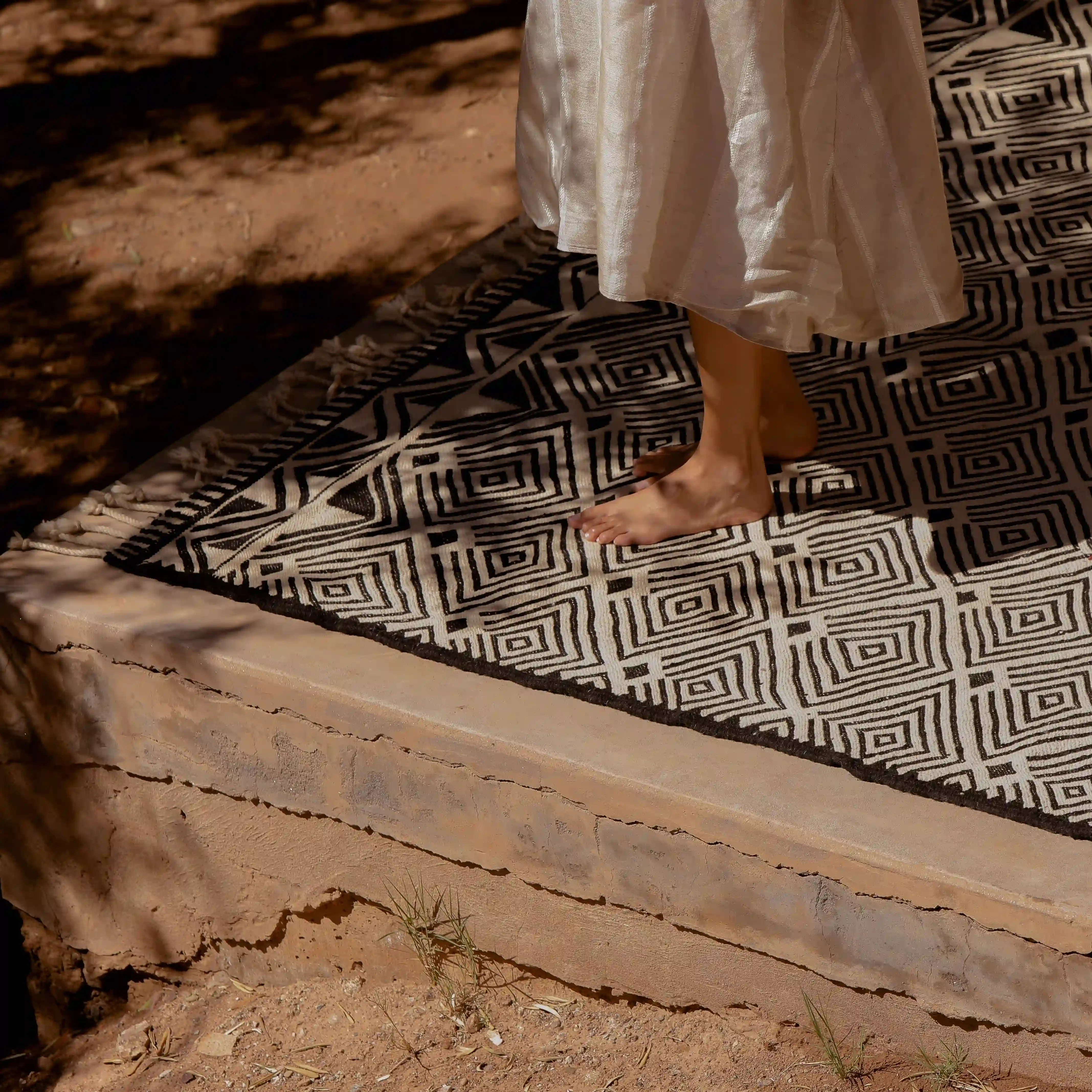 Intention to Preserve the Double-Knotted Tradition